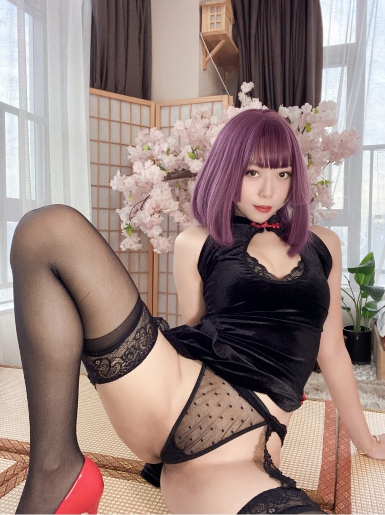 Money冷冷 高叉旗袍蕾丝裙[107P1V-2.40GB]VIP-森女部落