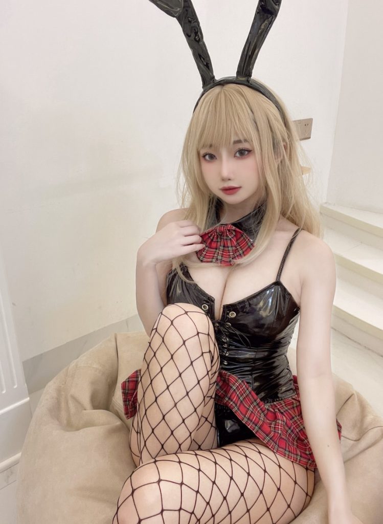 鬼畜瑶在不在w – NO.63 纱网兔 [35P-104MB]-森女部落