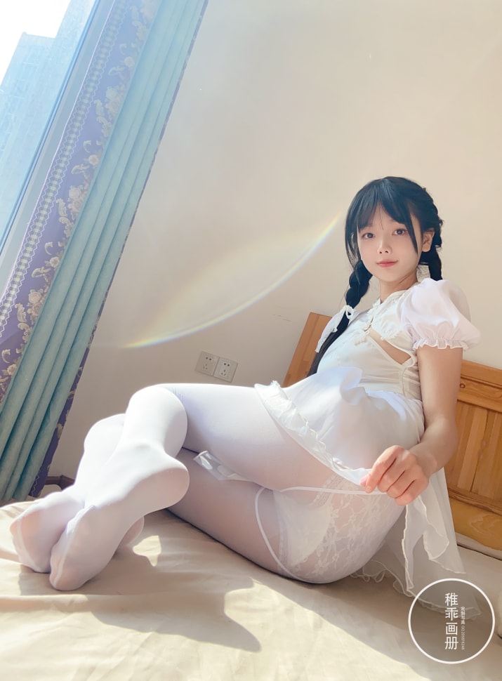 稚乖画册 – 夜夜 嬉戏 80d白丝 [74P1V-368MB]-森女部落