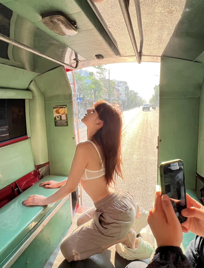就是阿朱啊-tutu车 [9P1V-32MB]-森女部落